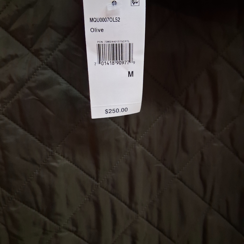 Barbour Men's Lightweight Quilted Jacket in Dark Green - Picture 5 of 6